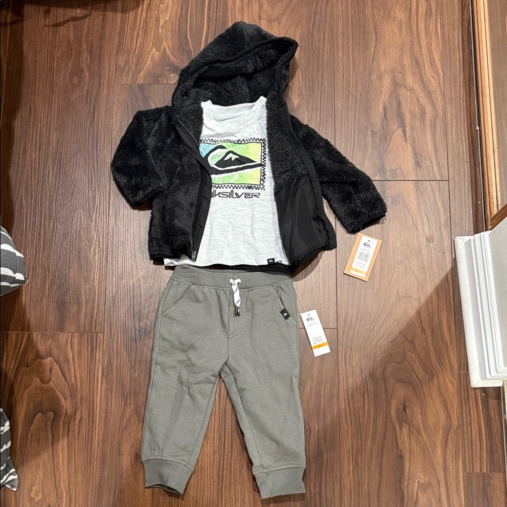 Quiksilver 3pc Set